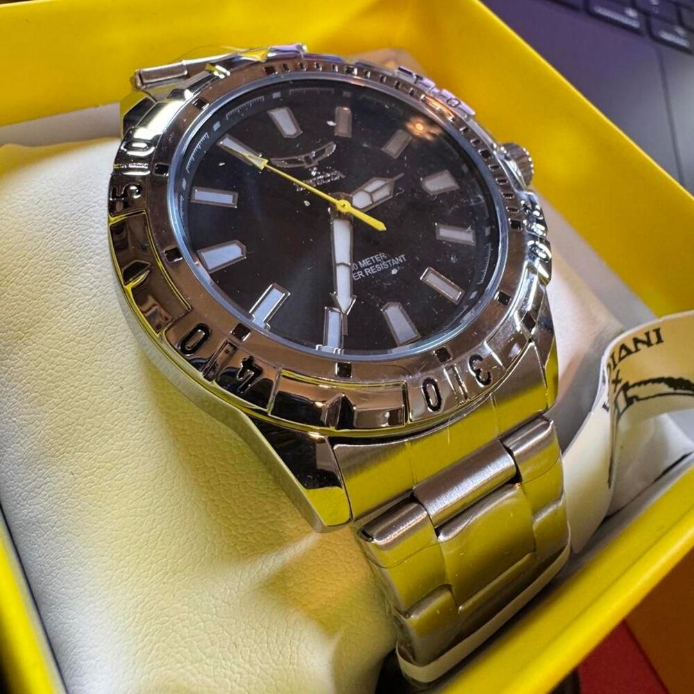 Invicta Men's Grey and Silver Watch